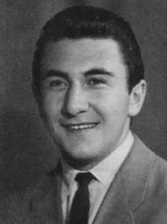 Фото: Леонид в молодости 