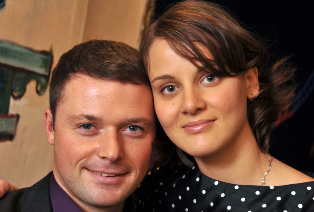 на фото Илья Носков и Полина Васильева