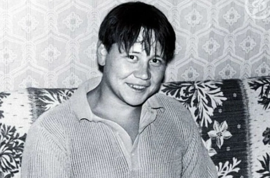 Юрий в молодости