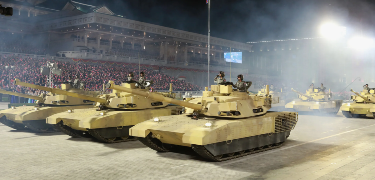 Тот же танк на параде 5-летней давности
