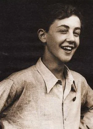 Молодой Василий