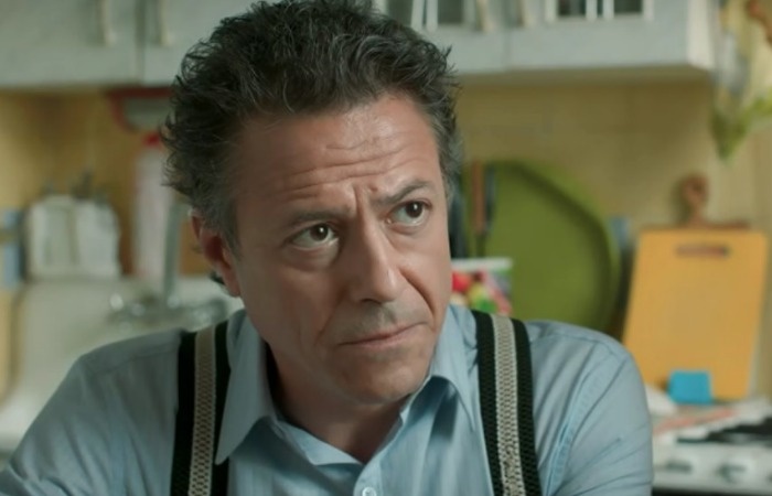 Борис Хвошнянский вырос в семье инженеров.