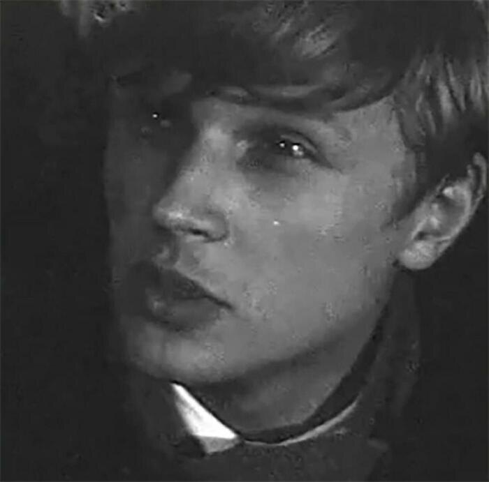 Александр Мартынов в молодости.