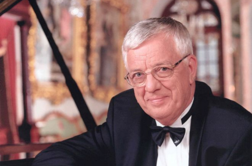 Наш Раймонд Паулс. Фото Яндекс.Картинки.