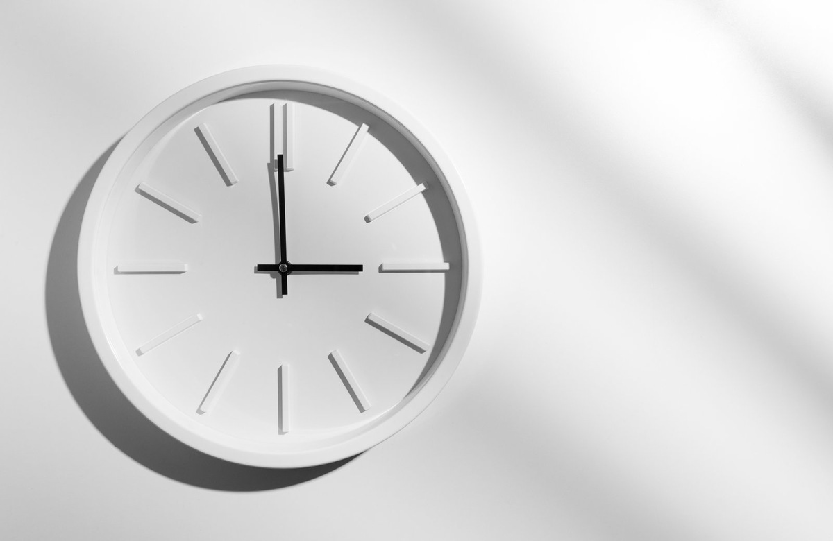 Время продолжает волновать ученых