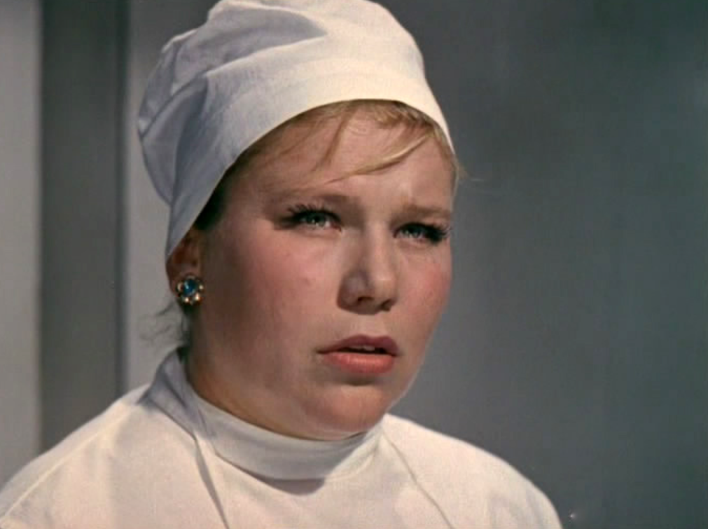 Валентина Березуцкая в фильме "Дети Дон-Кихота"