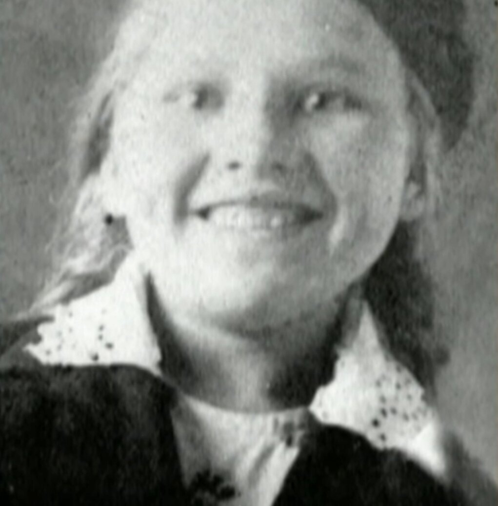 Екатерина Савинова в детстве