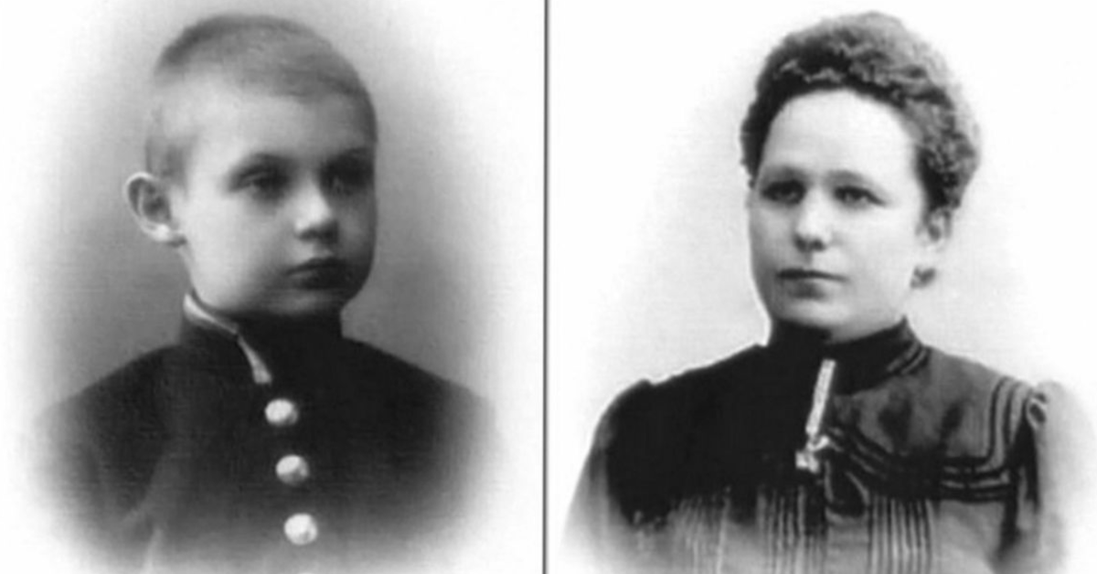 Готлиб Ронинсон в детстве и его мама