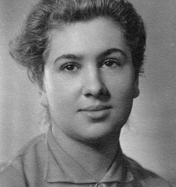 Инна Ульянова в студенчестве