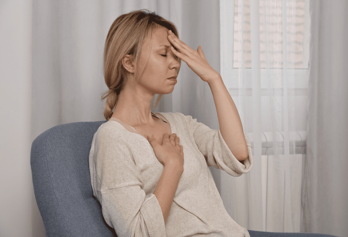 Что такое психосоматические болезни: причины, симптомы и лечение