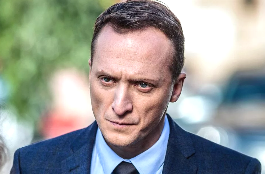 на фото Владимир Мишуков