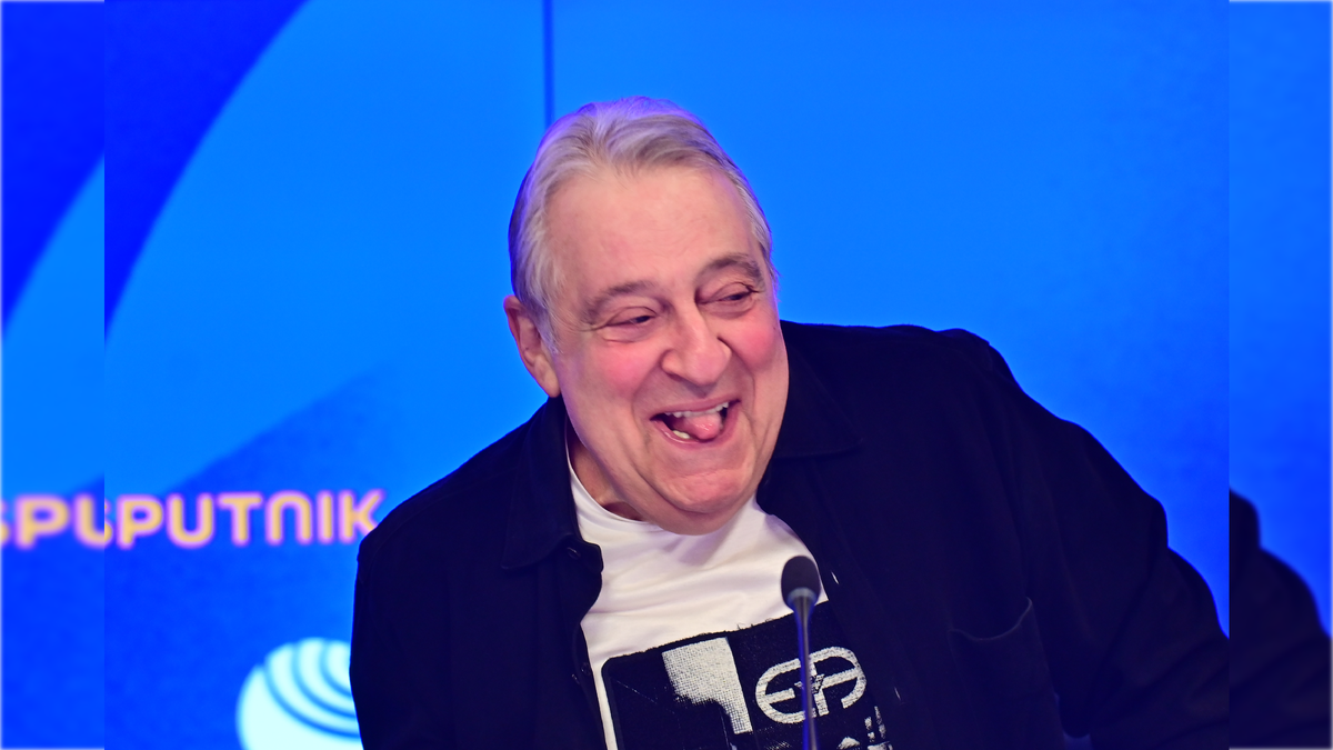  Геня Хазанов, из кулинарного техникума-добрый русский человек, Патриот 