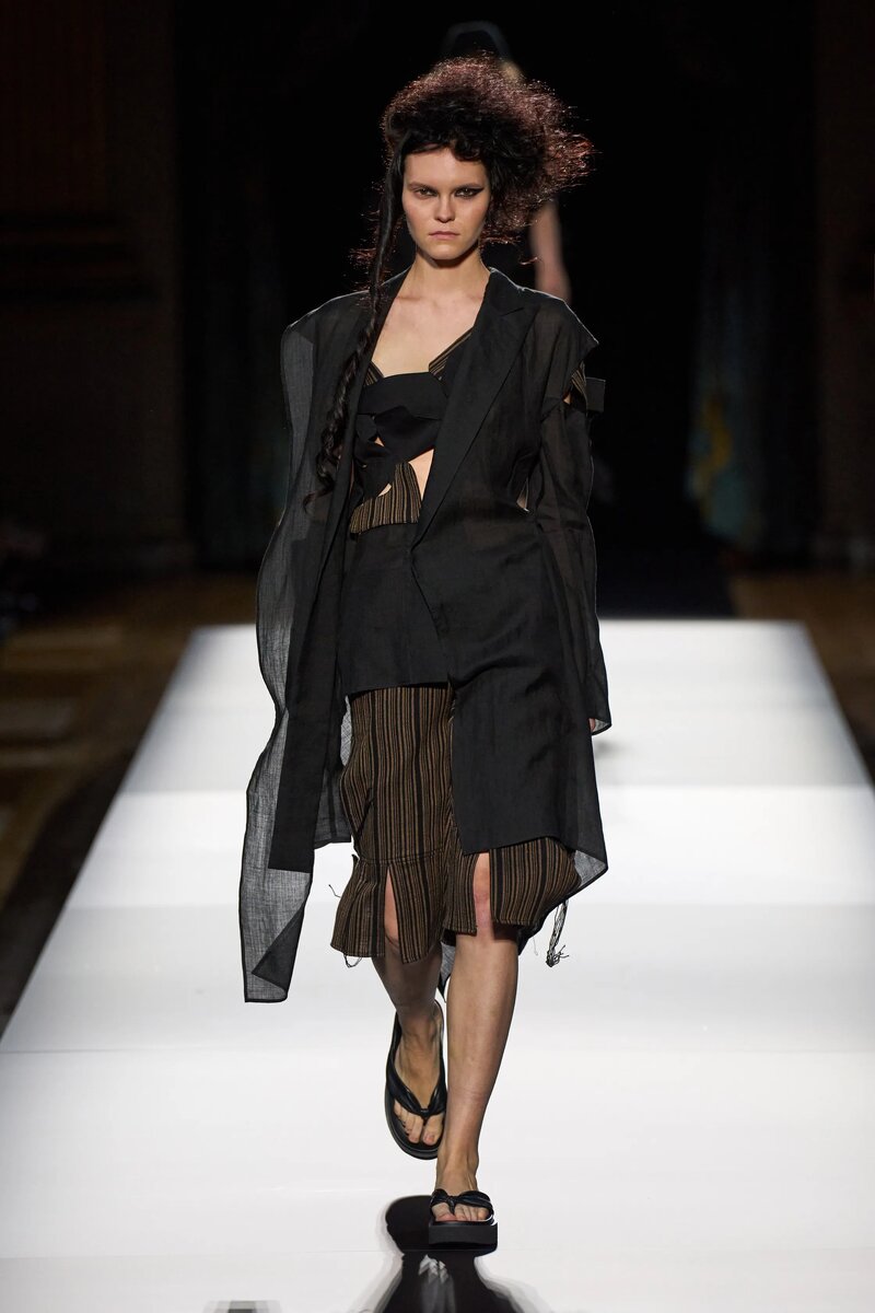 Yohji Yamamoto Spring 2025